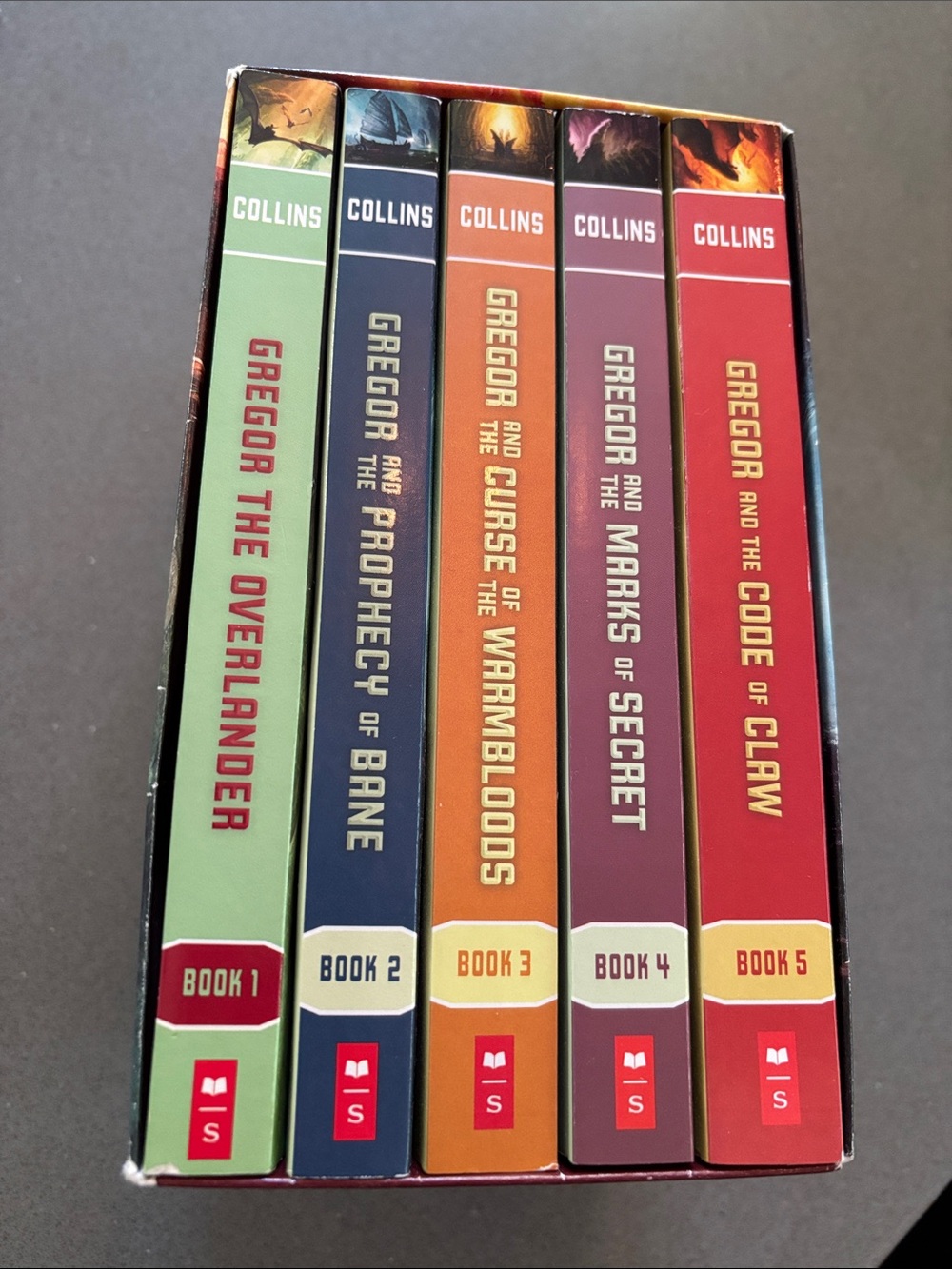 5 Book Set - Gregor The Underland Chronicles by Suzanne Collins Scholastic Box